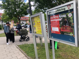 Unsere Rote Bank - die Termine finden Sie auch in unseren Schaukästen!