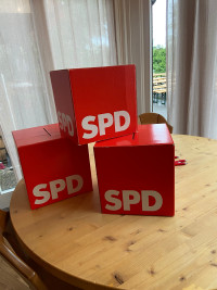 Unsere Wahlurnen